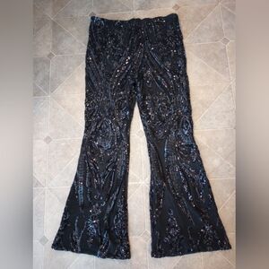 NWOT! Black Zippered Sequined Flare Pants Size 2x